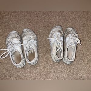 Nfinity cheer shoes